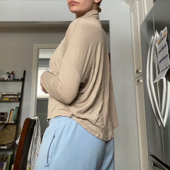 Babaton Turtleneck - Picture 1 of 6